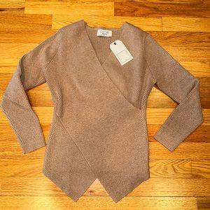 NEW WITH TAG CISTAR ASYMMETRICAL TAN SHIRT SIZE: SMALL